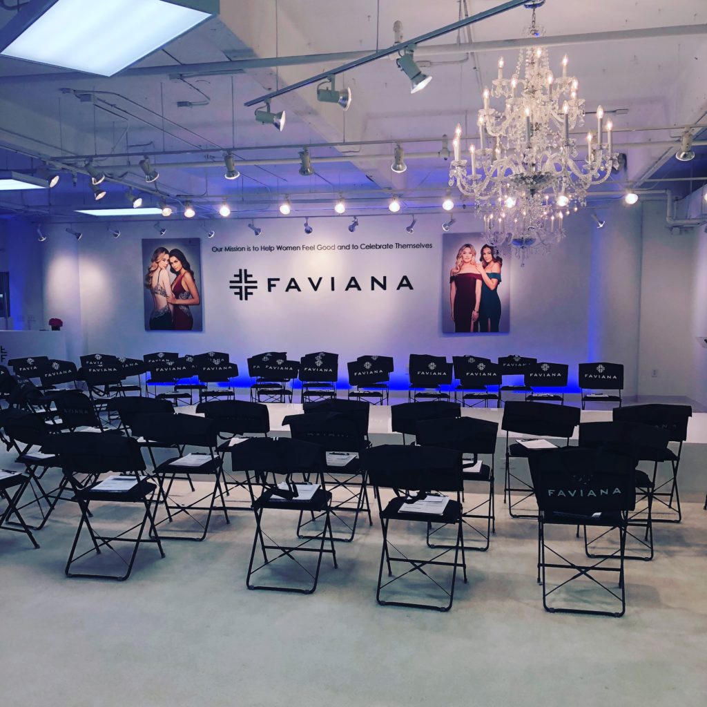 Faviana showroom